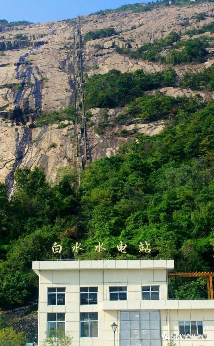 冲浪巡回赛，塞外海豚队与东城铁骑队强势反弹，体能对抗拉满！二次进攻频频奏效的简单介绍
