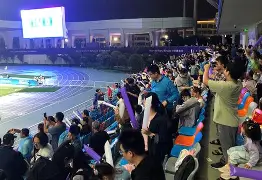 开云体育官网-田径夜战：江南飞鹰队大胜蓬莱犀牛队，临门一脚致胜技战术储备厚实